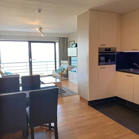 Apartment In Nieuwpoort Near Sandy Beaches, Cleaning Included * Nieuwpoort
