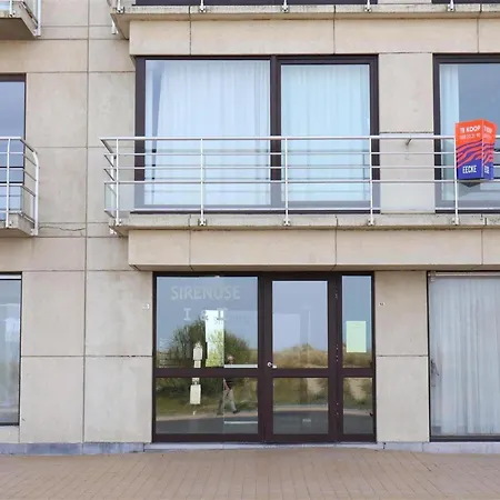 Apartment In Nieuwpoort Near Sandy Beaches, Cleaning Included *