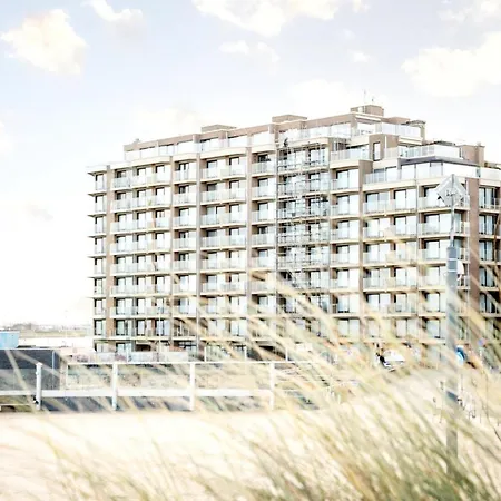 Apartment In Nieuwpoort Near Sandy Beaches, Cleaning Included * Nieuwpoort